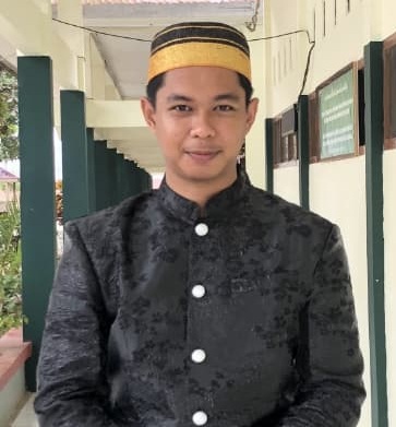 Nu'man Hafizh, S. Pd